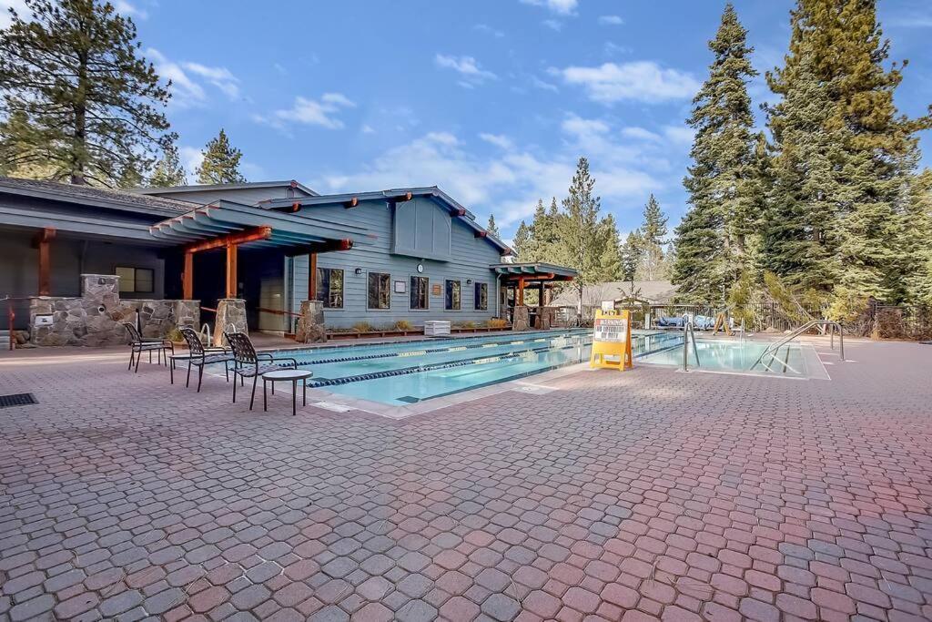 Slope Side Studio In Northstar Village! Truckee Exterior photo